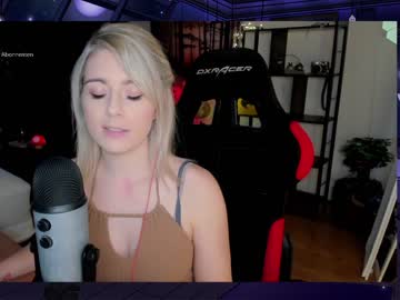 girl cam all day kimilee22 image #3154113