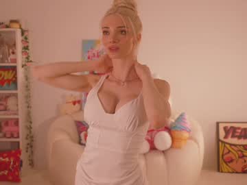 girl cam all day bunnydollstella image #8274404
