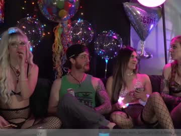 couple cam all day kats_cam image #1340475