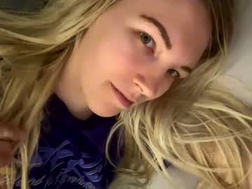 girl cam all day mariah95 image #1894314