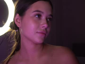 girl cam all day emilybatee image #7254842