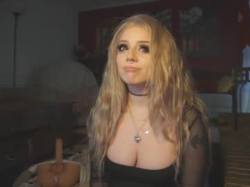 girl cam all day goldengoddessxxx image #8460522