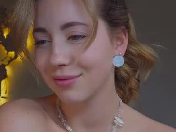 girl cam all day emmi_rosee image #8796532