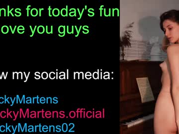 girl cam all day beckymartens image #8420426