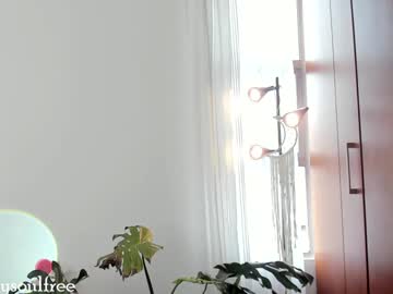 girl cam all day grettabenett_ image #7261772