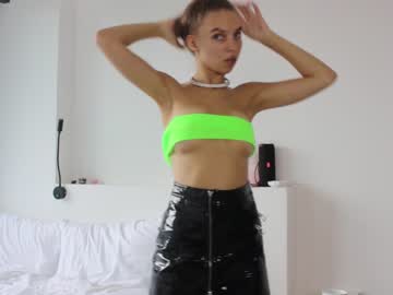 girl cam all day shybutterrfly image #5088932