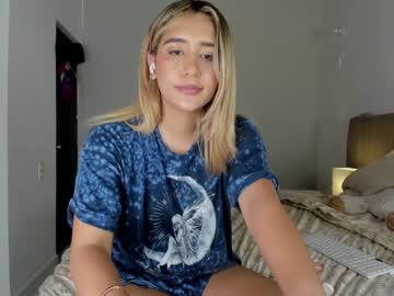 girl cam all day amelie_bunny_real image #1110470