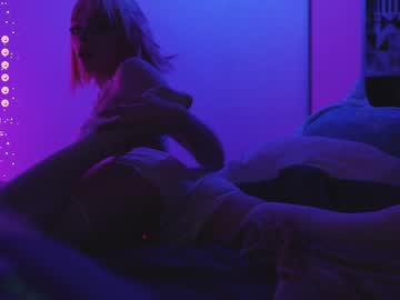 girl cam all day holliwould_ image #6824091