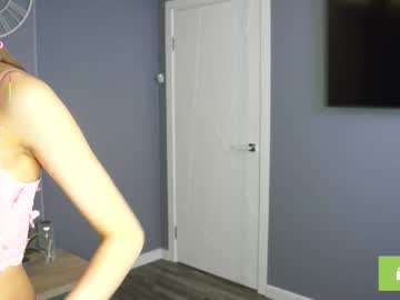 girl cam all day sunnivaellender image #9410075