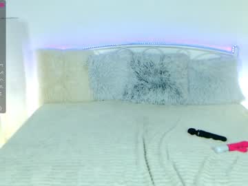 girl cam all day hatti_moor image #610413