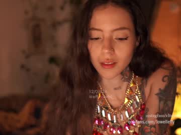 girl cam all day effylowell_ image #6129437