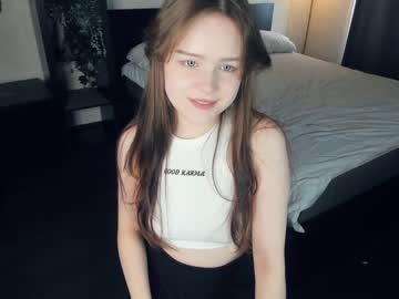 girl cam all day feral_bery image #5054074