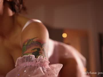 girl cam all day therealbonnieclydex image #6342749