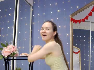 girl cam all day kriskras__ image #7821571