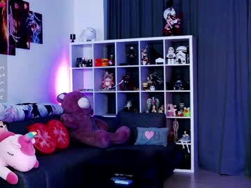 girl cam all day madnessalise image #1165260