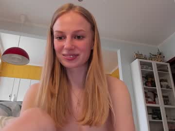 girl cam all day magic_couple13 image #6802052