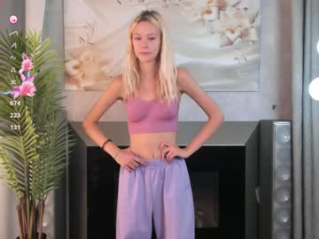 girl cam all day myth_from_dark image #7847456