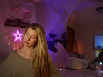 girl cam all day lucy_gooosey image #9531399