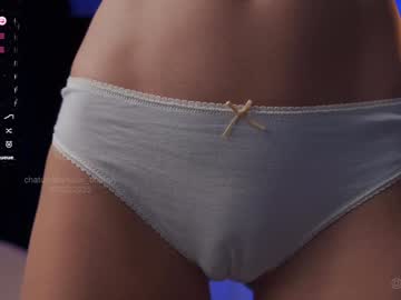 girl cam all day lucie_beltran image #8779899