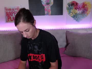 girl cam all day holihurricane image #9617421