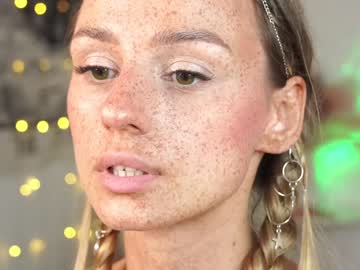 girl cam all day artease image #5377970