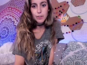 girl cam all day syriahsage image #549150