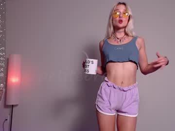 girl cam all day petitebrat image #5538607