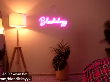 girl cam all day blondiekayy image #1496980