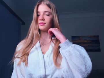 girl cam all day coral_reef image #5634532