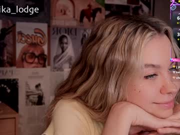 girl cam all day nika_lodge image #9352952