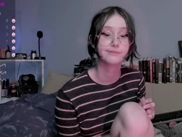girl cam all day katkittykate image #8296241