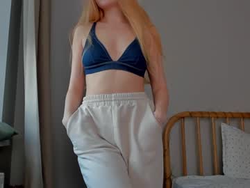 girl cam all day _o0o__ image #6546244