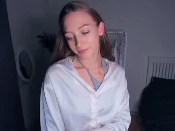 girl cam all day wave_of_happy_ image #5740241