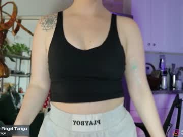 girl cam all day maeveminx image #3900695