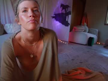 girl cam all day lucy_gooosey image #9263495