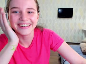girl cam all day demurelixir image #1790945