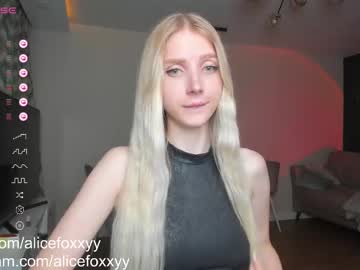 girl cam all day oh_honey_ image #5121456