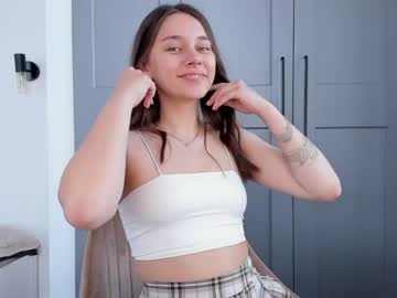 girl cam all day eleonora_linn image #1945523