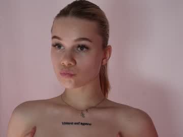 girl cam all day anna_royal_ image #7533569