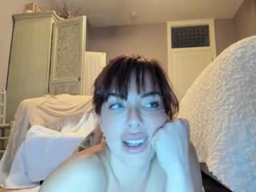 girl cam all day carliescott_meow image #4665979