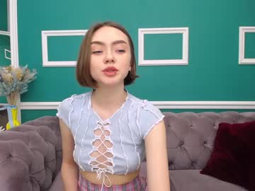girl cam all day adelewilson__ image #517444