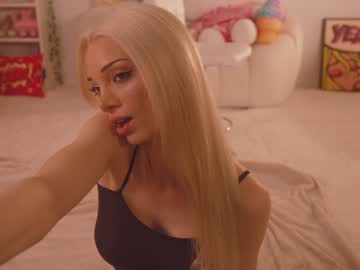 girl cam all day bunnydollstella image #8280313