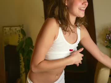 girl cam all day eli_sun image #8237538