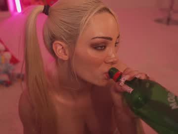 girl cam all day bunnydollstella image #7701381