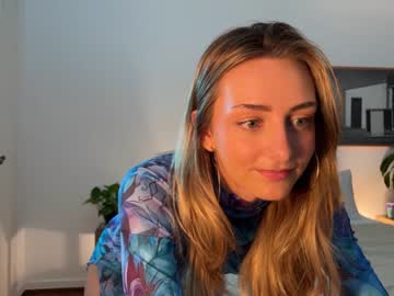 girl cam all day ksensational image #3670309