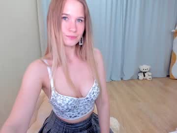 girl cam all day yana_squrel_22 image #1926047
