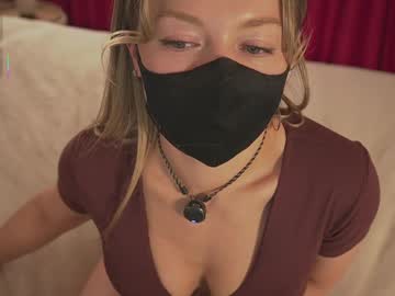 girl cam all day blondehottiek image #8920609