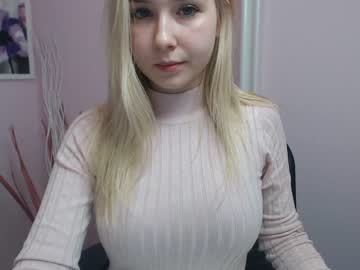 girl cam all day lila_page image #1120670