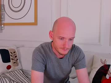 couple cam all day maypeach image #9447643
