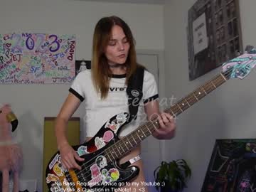 girl cam all day petitebrat image #7746598